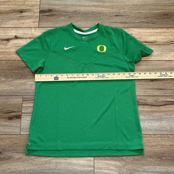 Women's Nike Sideline Shirt SZ Medium Green Oregon Ducks Football Jersey - Picture 2 of 9